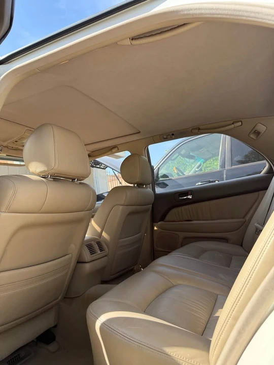1998 Lexus LS 2nd Gen - Image 9 of 16