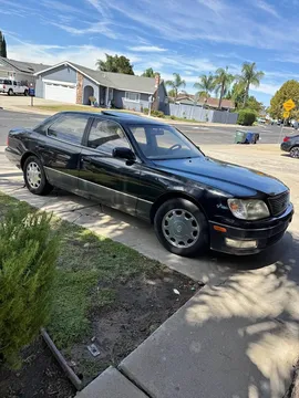 1998 Lexus LS 400 Sedan 4D