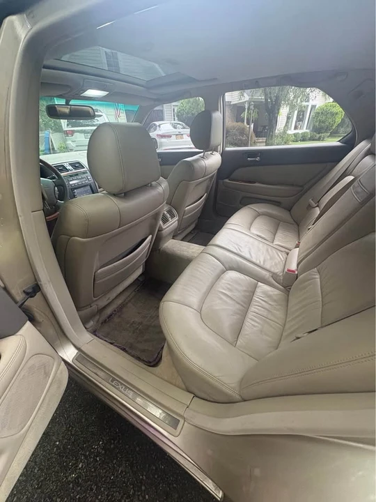 1998 Lexus LS 2nd Gen - Image 9 of 14