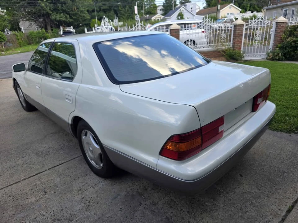 1998 Lexus LS 2nd Gen - Image 7 of 12