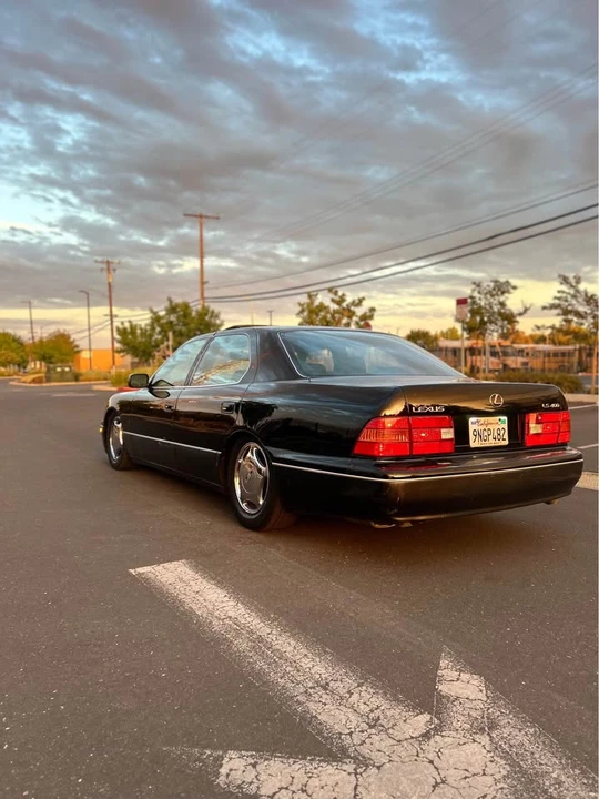 1998 Lexus LS 2nd Gen - Image 4 of 15