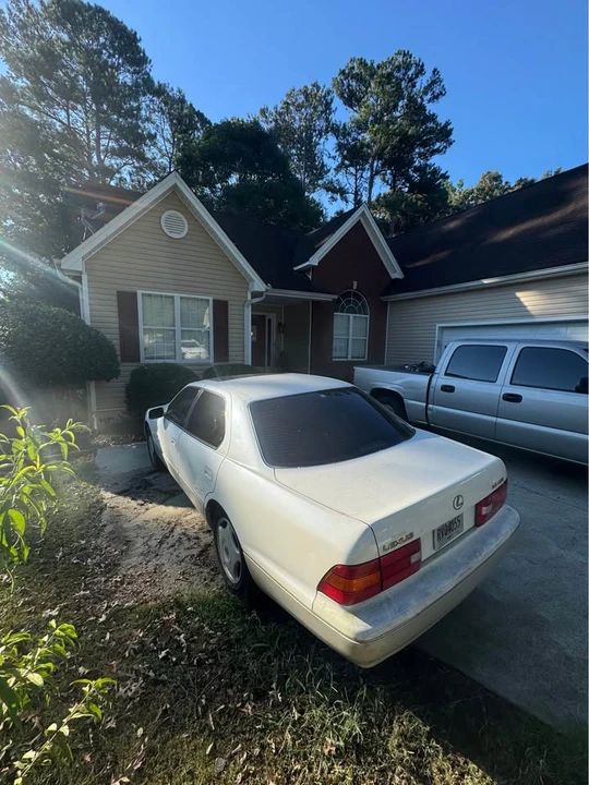 1998 Lexus LS 2nd Gen - Image 4 of 6
