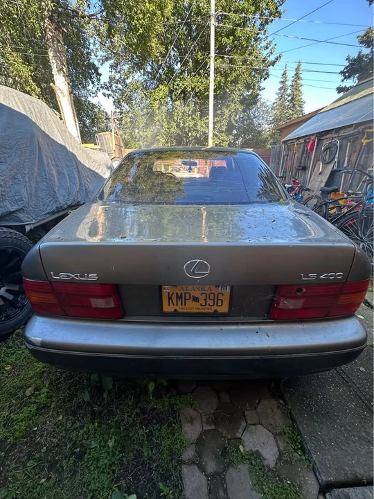 1998 Lexus LS 2nd Gen - Image 4 of 7