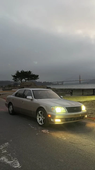 1998 Lexus LS 2nd Gen - Image 4 of 5