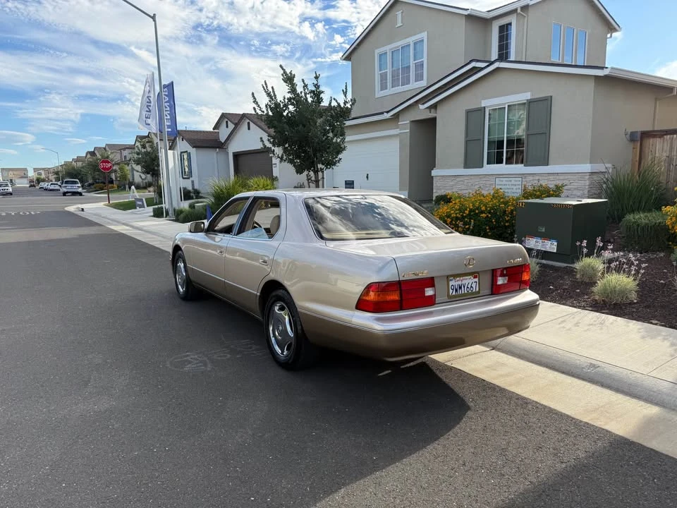 1998 Lexus LS 2nd Gen - Image 2 of 20