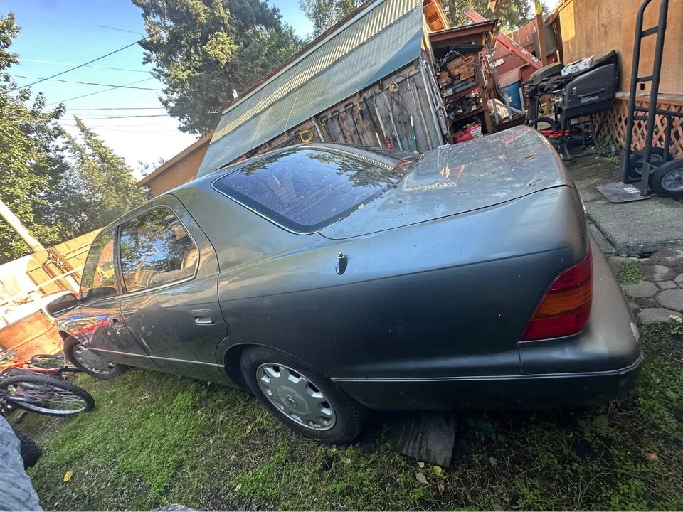 1998 Lexus LS 2nd Gen - Image 5 of 7
