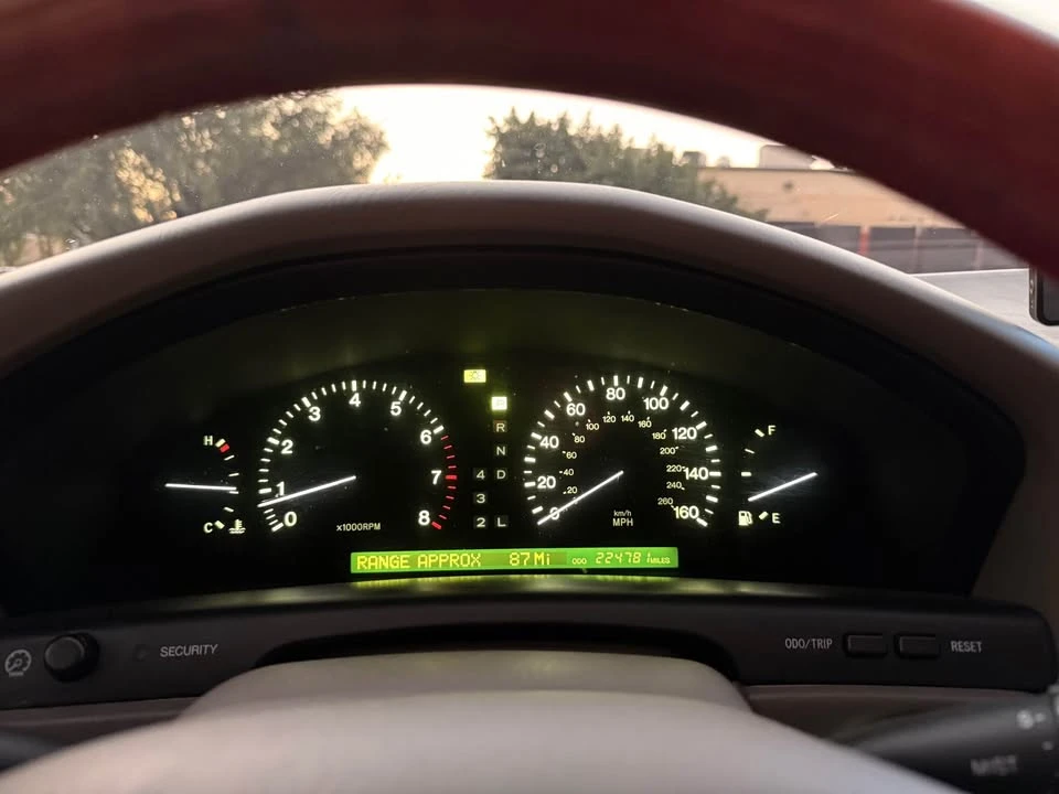 1998 Lexus LS 2nd Gen - Image 12 of 13