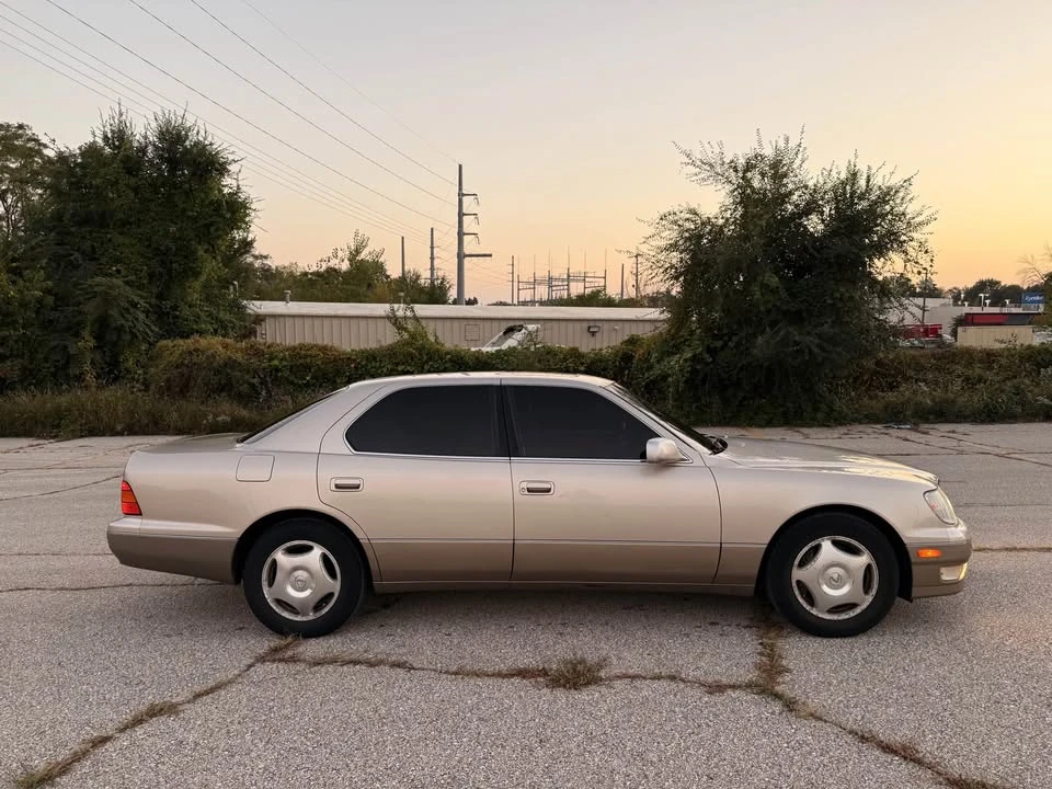 1998 Lexus LS 2nd Gen - Image 6 of 13