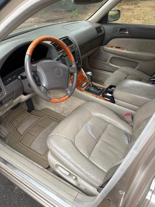 1998 Lexus LS 2nd Gen - Image 8 of 10