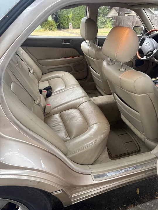 1998 Lexus LS 2nd Gen - Image 6 of 10
