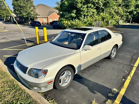 1998 Lexus LS 400 Sedan 4D
