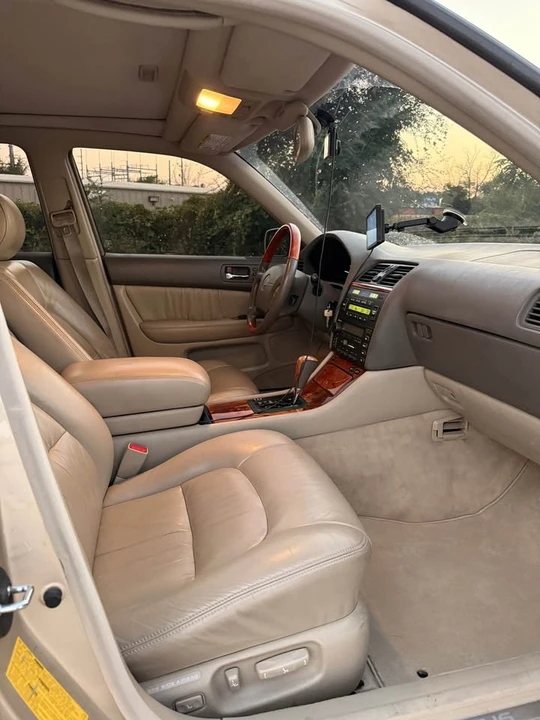 1998 Lexus LS 2nd Gen - Image 8 of 13