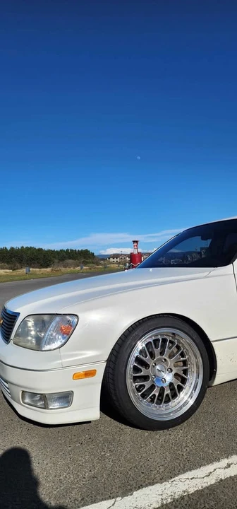 1998 Lexus LS 2nd Gen - Image 2 of 19
