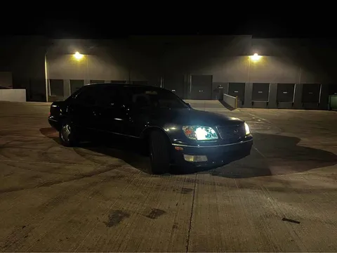 1998 Lexus LS 400 Sedan 4D