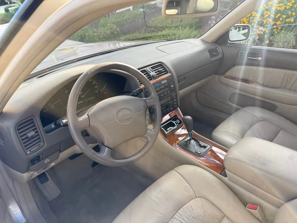 1998 Lexus LS 2nd Gen - Image 19 of 20