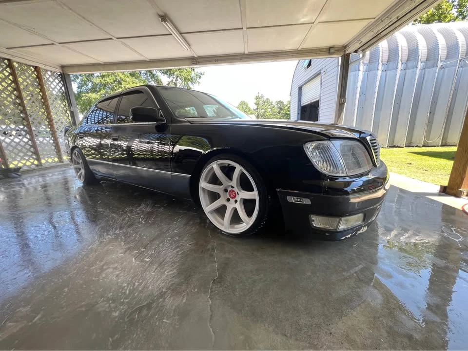 1998 Lexus LS 2nd Gen - Image 3 of 8