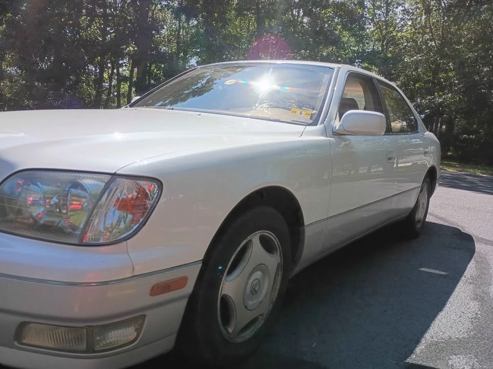 1998 Lexus LS 2nd Gen - Image 3 of 12