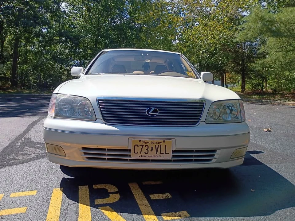 1998 Lexus LS 2nd Gen - Image 2 of 12