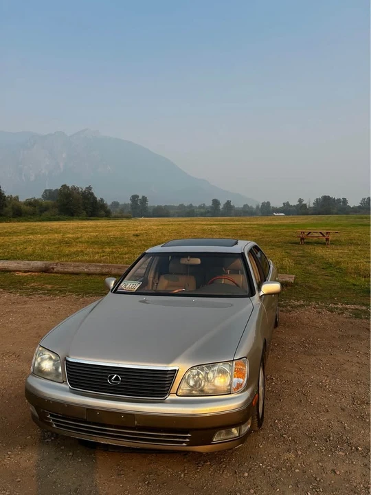 1998 Lexus LS 2nd Gen - Image 15 of 20