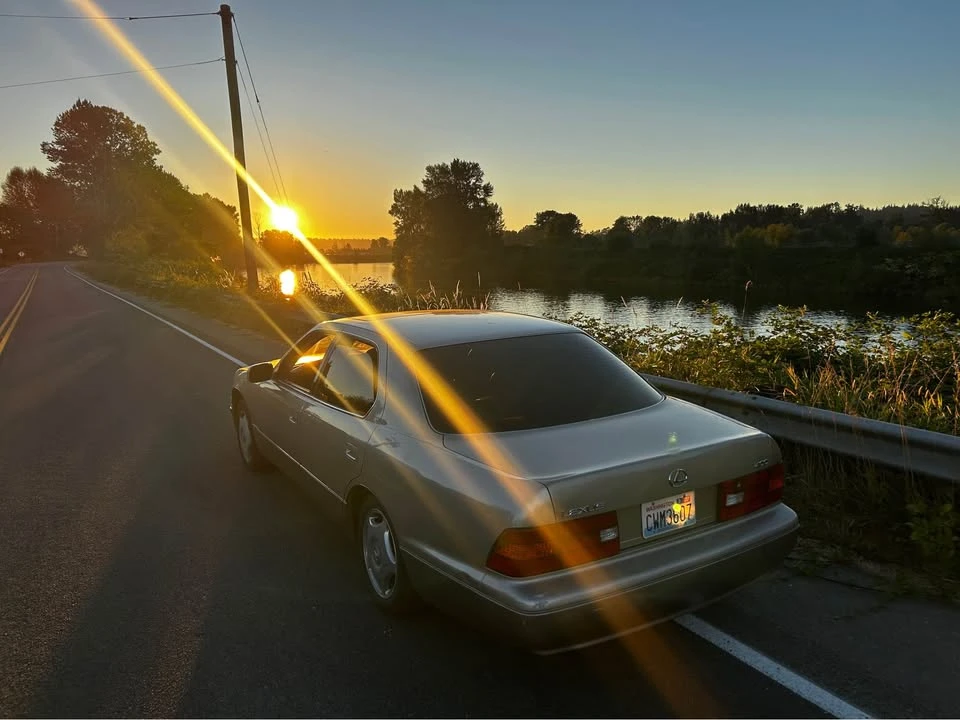1998 Lexus LS 2nd Gen - Image 8 of 20