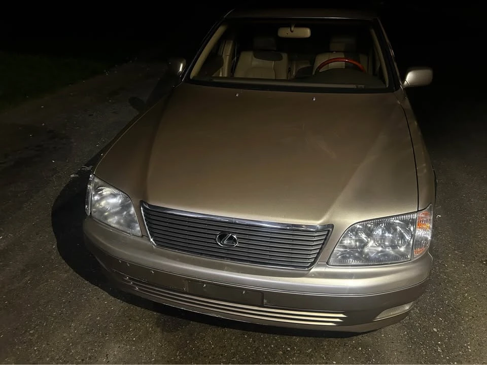 1998 Lexus LS 2nd Gen - Image 20 of 20