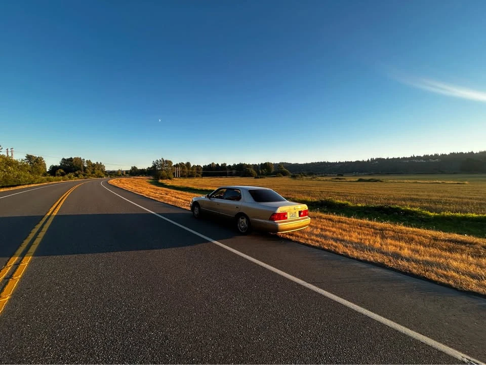 1998 Lexus LS 2nd Gen - Image 11 of 20