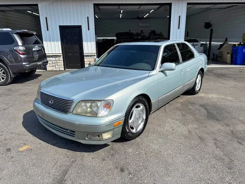 1998 Lexus LS 400 Sedan