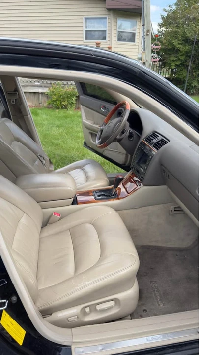 1998 Lexus LS 2nd Gen - Image 10 of 10