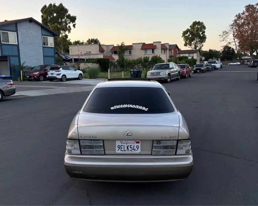 1998 Lexus LS 2nd Gen - Image 6 of 8