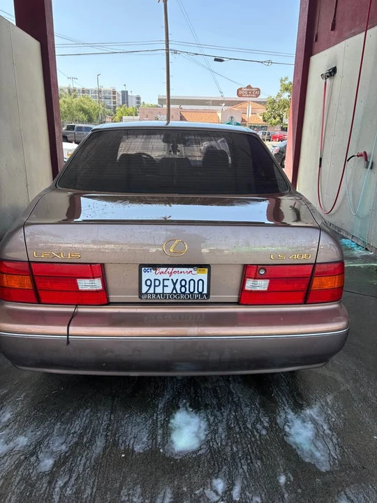 1998 Lexus LS 2nd Gen - Image 5 of 13