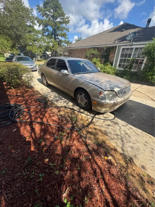 1998 Lexus LS 2nd Gen - Image 4 of 7