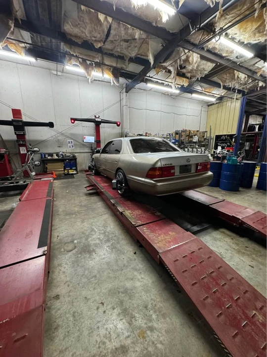 1998 Lexus LS 2nd Gen - Image 7 of 7
