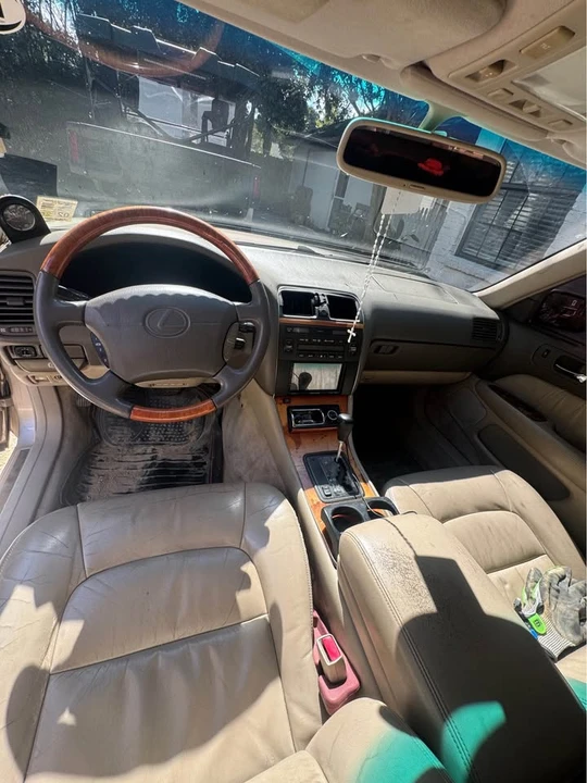 1998 Lexus LS 2nd Gen - Image 5 of 7