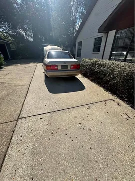 1998 Lexus LS 400 Sedan 4D