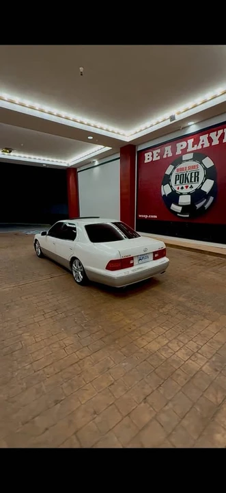 1998 Lexus LS 2nd Gen - Image 5 of 8