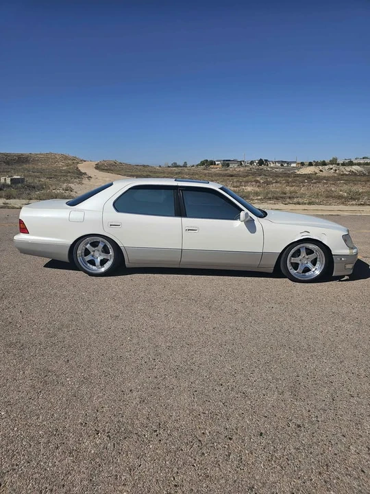 1998 Lexus LS 2nd Gen - Image 3 of 20