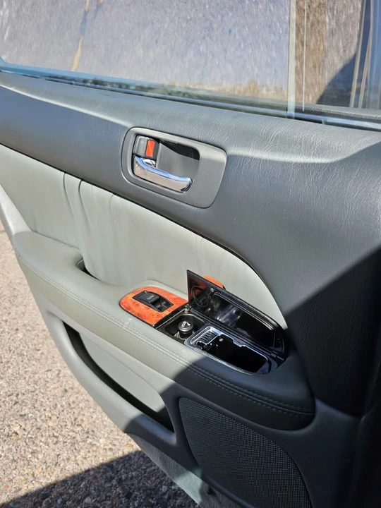 1998 Lexus LS 2nd Gen - Image 15 of 20