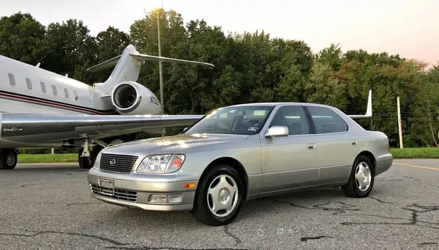 1998 Lexus LS 400 Sedan 4D
