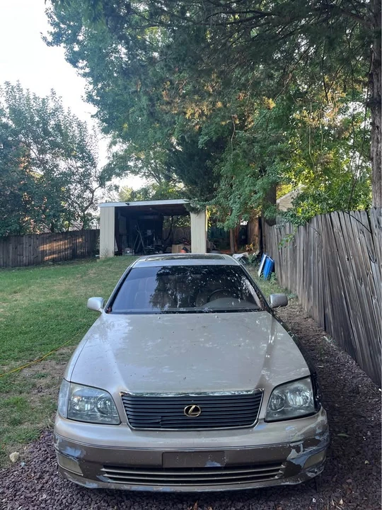 1998 Lexus LS 2nd Gen - Image 2 of 20