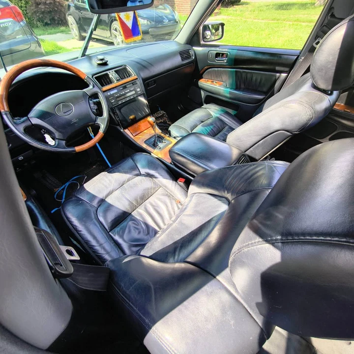 1998 Lexus LS 2nd Gen - Image 4 of 4