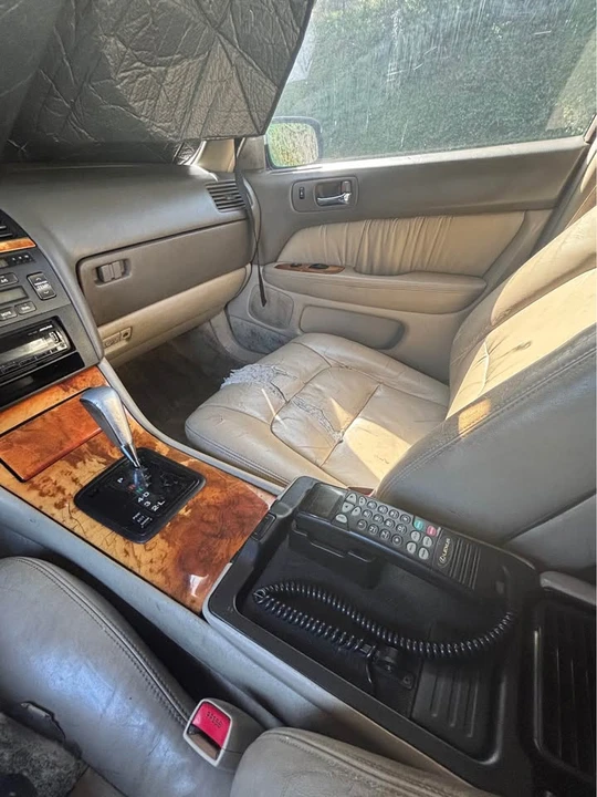 1998 Lexus LS 2nd Gen - Image 12 of 15