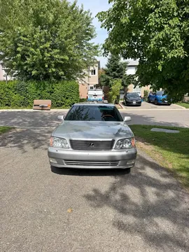 1998 Lexus LS400