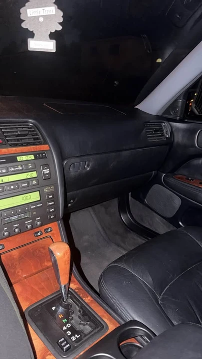 1998 Lexus LS 2nd Gen - Image 3 of 6