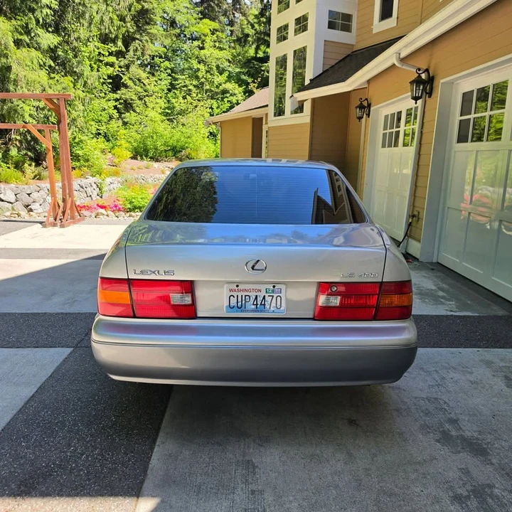 1998 Lexus LS 2nd Gen - Image 8 of 18