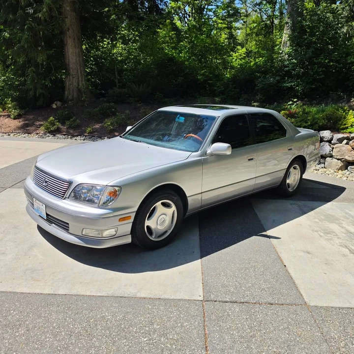 1998 Lexus LS 2nd Gen - Image 2 of 18