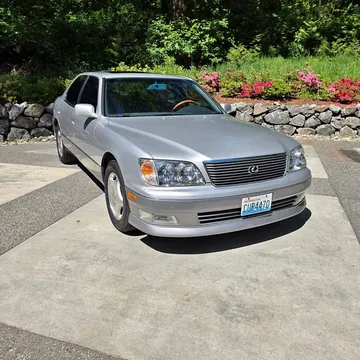 1998 Lexus LS400