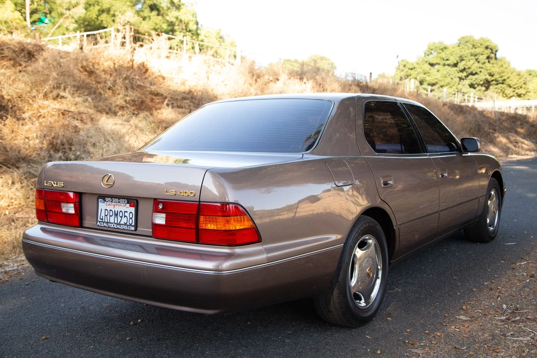 1998 Lexus LS 2nd Gen - Image 8 of 31