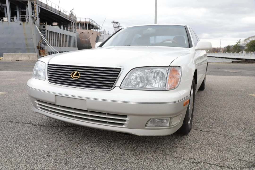 1998 Lexus LS 2nd Gen - Image 4 of 31