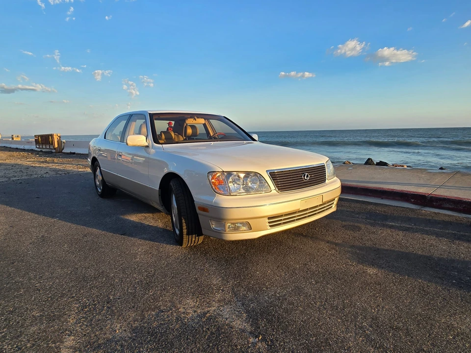 1998 Lexus LS 2nd Gen - Image 17 of 31