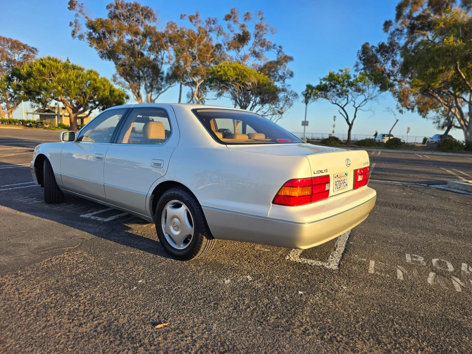 1998 Lexus LS 2nd Gen - Image 8 of 31